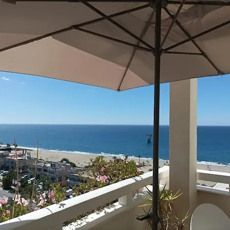 Duplex Penthhouse Parking Private Sea Views *